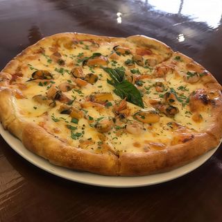 Pizza Frutti Di Mare (Individual)