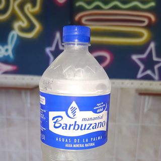 AGUA SIN GAS BARBUZANO 1,5L.