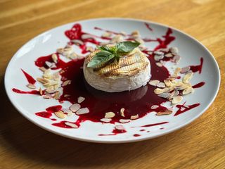 Запечений камамбер на грилі (230г)