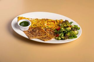 Масала омлет с овощами