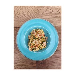 Spaghetti Citrone aglio e olio z krewetkami