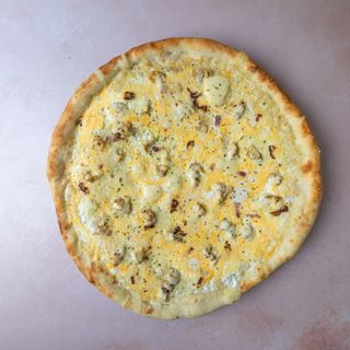 Karbonara pizza 32 cm