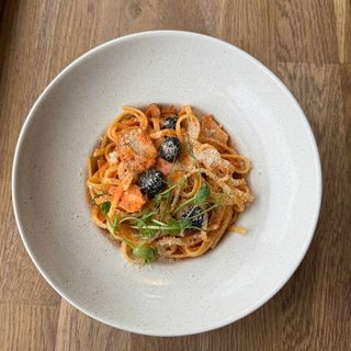 Паста томатна