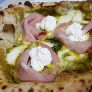 Pizza Emiliana
