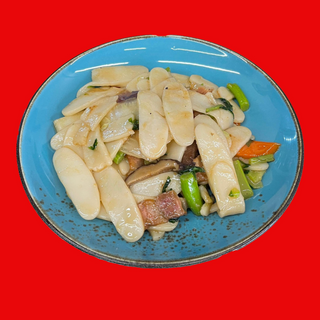  120- GNOCCHI DI RISO CON MAIALE SPEZIATO