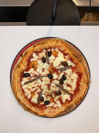 Pizze La Napoletana (33 Cm.)