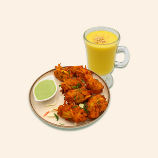 Pakora (6buc) + Chutney de Mentă + Mango Lassi (250ml)