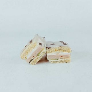 Sándwich Frío de Pavo, Pepino y Huevo