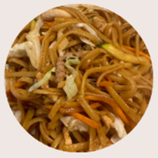 Tallarines Fritos con Tres Delicias