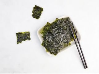 Alghe wakame fritte