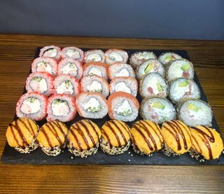 СЕТ МІКС СМАКУ (1000гр . 32шт)