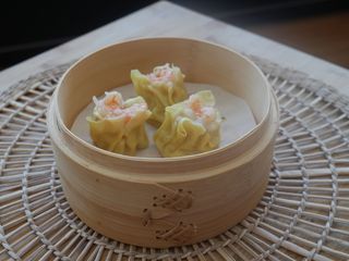 143. Shaomai de Pescado y Marisco (4 unds.)