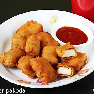Paneer Pakoda/Pasteis De Queijo