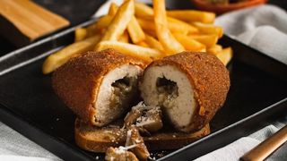 კორდონ ბლუ გარნირით