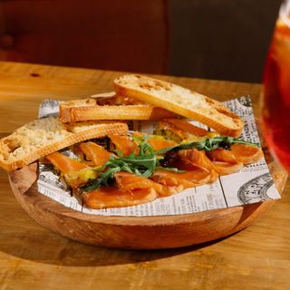 Tataki De Salmón marinado