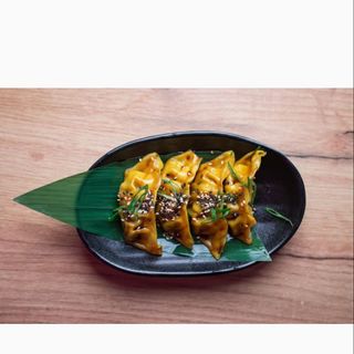 Gyoza de pollo al curry (4 uds.)