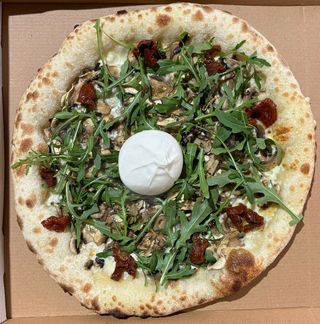 Pizza Santa Mónica (Blanca) (33 cm.)