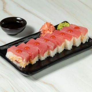 ხაკო თინუსით