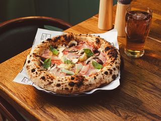 Pizza No 7.C Pick Me Daddy