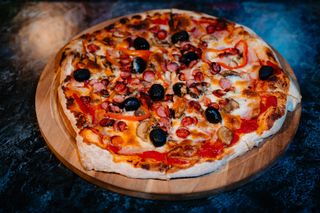 Pizza Taraneasca Ø 32cm