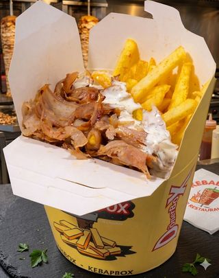 Kebab box patatas y carne