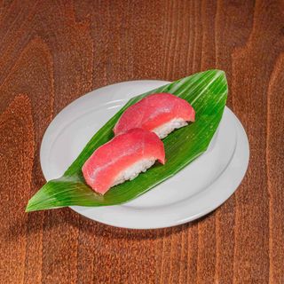Nigiri de atún (2 uds.)