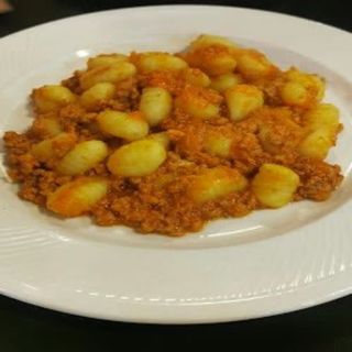 Gnocchi Di Patate Alla Bolognese