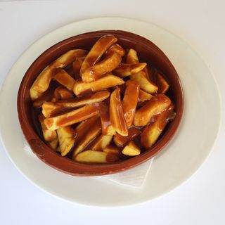 Patatas con salsa gravy 
