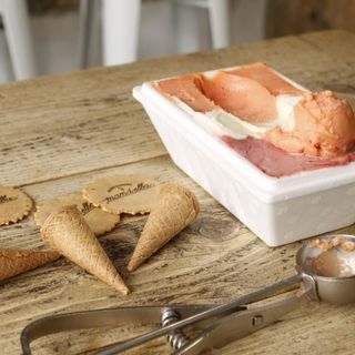 Take away 1 kg  (Delivery)