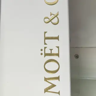 Moet@chandon