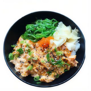 Poke Spicy Salmón