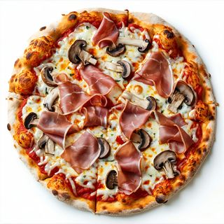 Pizza fritta con pomodoro, mozzarella,  cotto e funghi