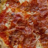 Пица Вентричина и горгонзола