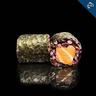 Hosomaki black salmoni
