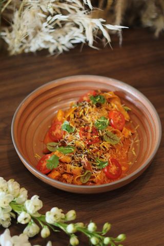 Паста Том-ям