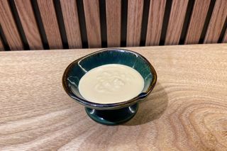 Extra salsa spicy mayo