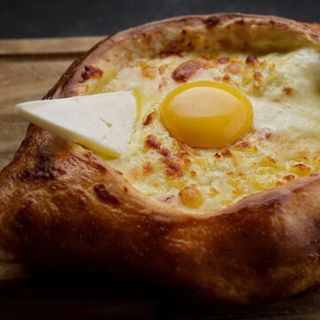 Acharuli Khachapuri