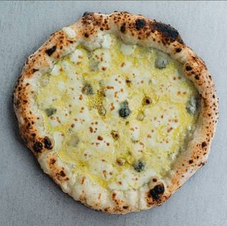 Pizza Cinco Formaggi