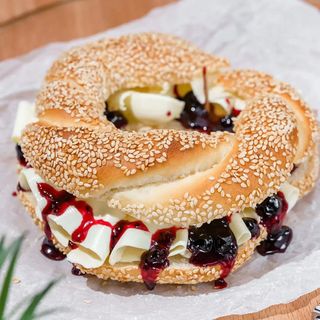 Korjik cu gem de coacăză