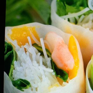 Fresh spring roll prawn