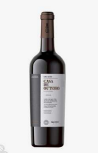 Vino Tinto Outeiro Mencía Gama Escudo