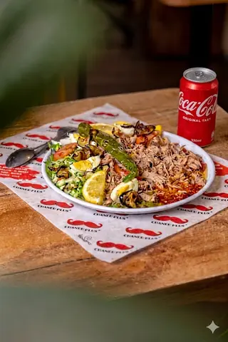 Plat tunisien + Coca