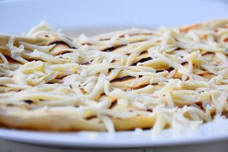 Пърленка с кашкавал (180г)