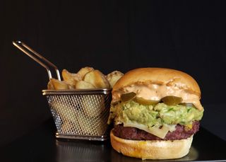 Burger Mexicana + Patatas