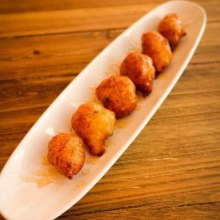 Buñuelos de bacalao (6 unidades)