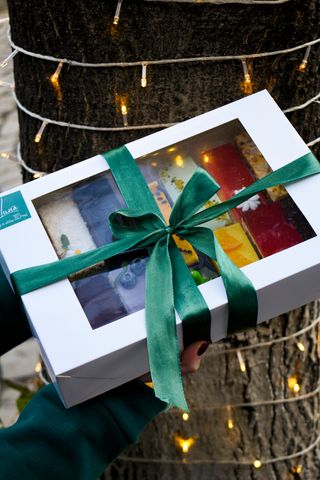 Ամանորյա քաղցր տուփ