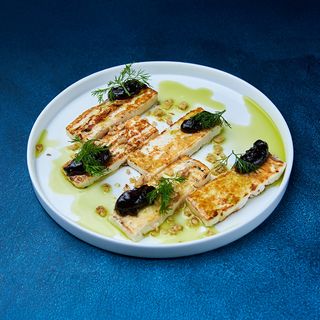 Grilovani koziji sir