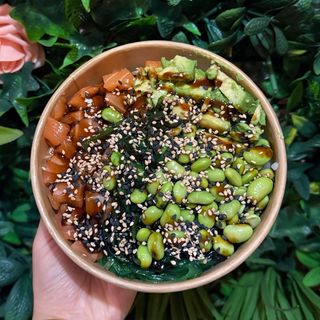 Pokè Salmone medium