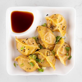 07 Ravioli di maiale alla griglia 6 pezzi