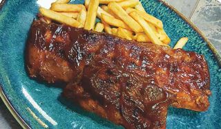 Свински ребра на плоча (600г)